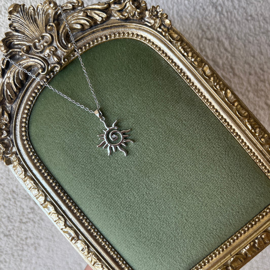 Silver Güneş Kolye