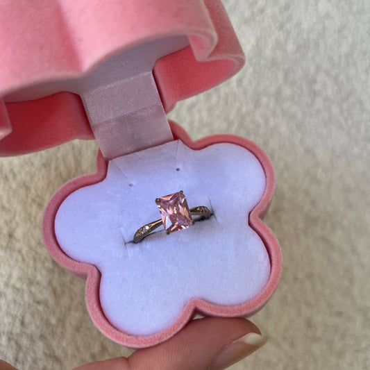 Pembe Vintage Yüzük